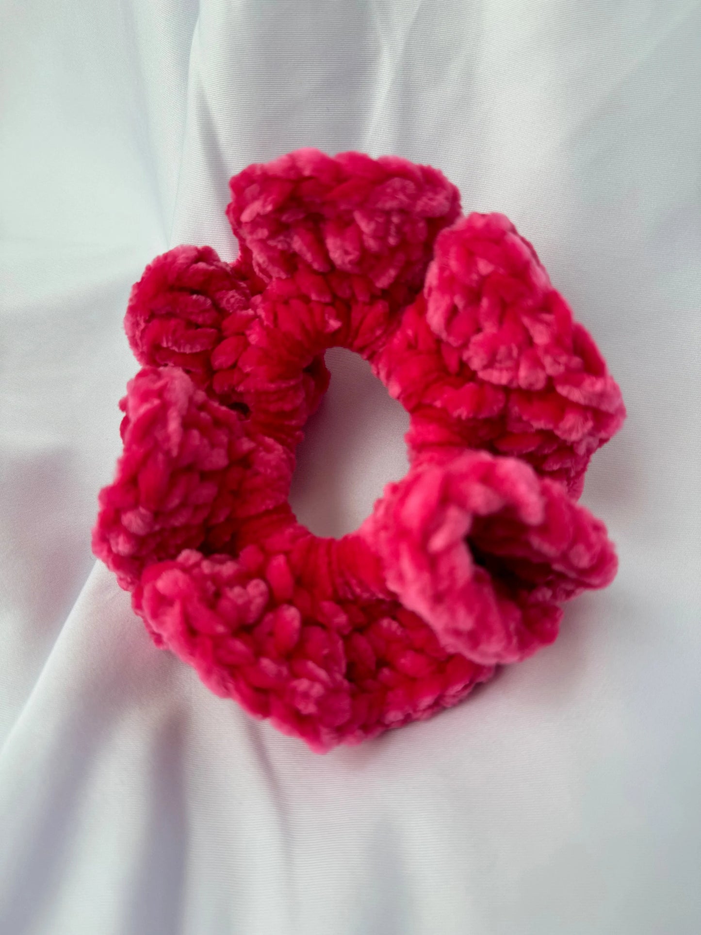 Crochet Scrunchie Velvet Hair Tie - Pink
